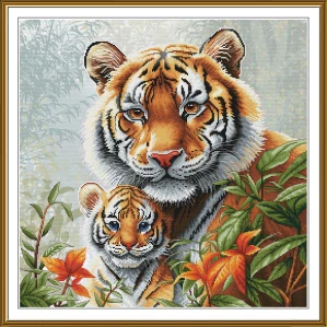 NOVA SLOBODA Tigress with cub CP2370